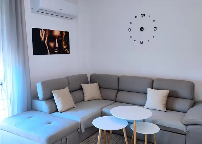 Sabi Qerret Apartman